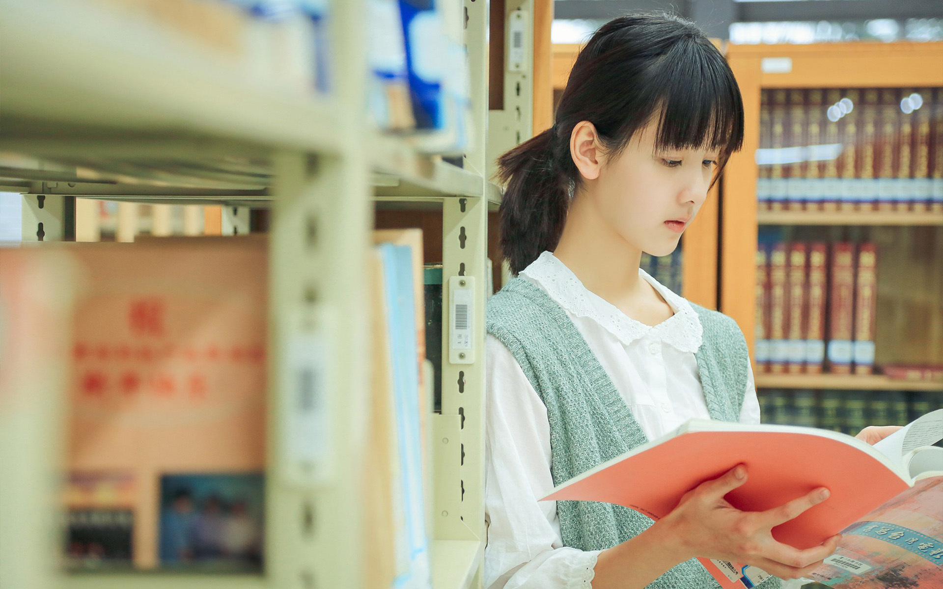 陈都灵 左耳 清纯可爱 萌妹子 演员 模特 明星