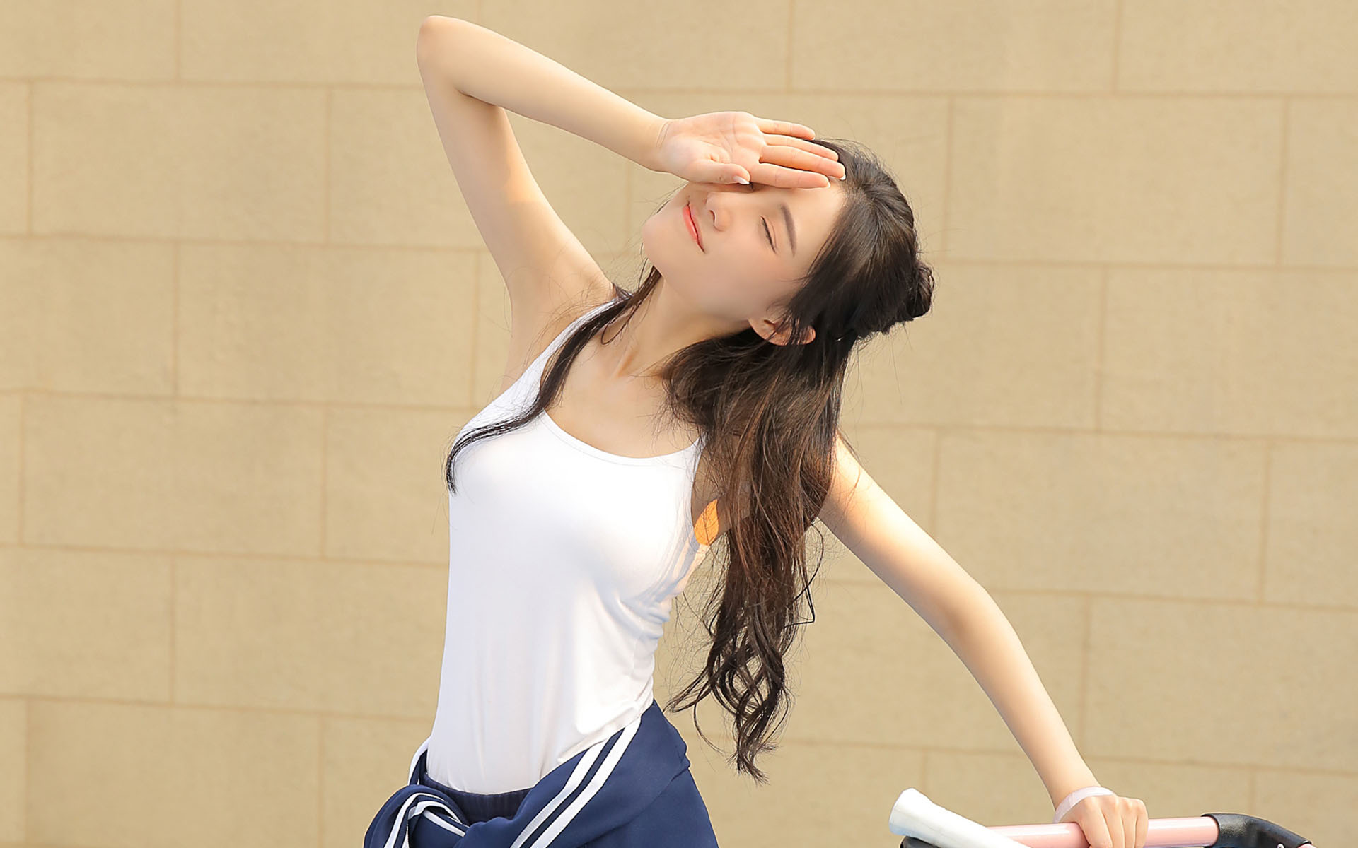 清纯  运动服美少女  氧气  清新  阳光