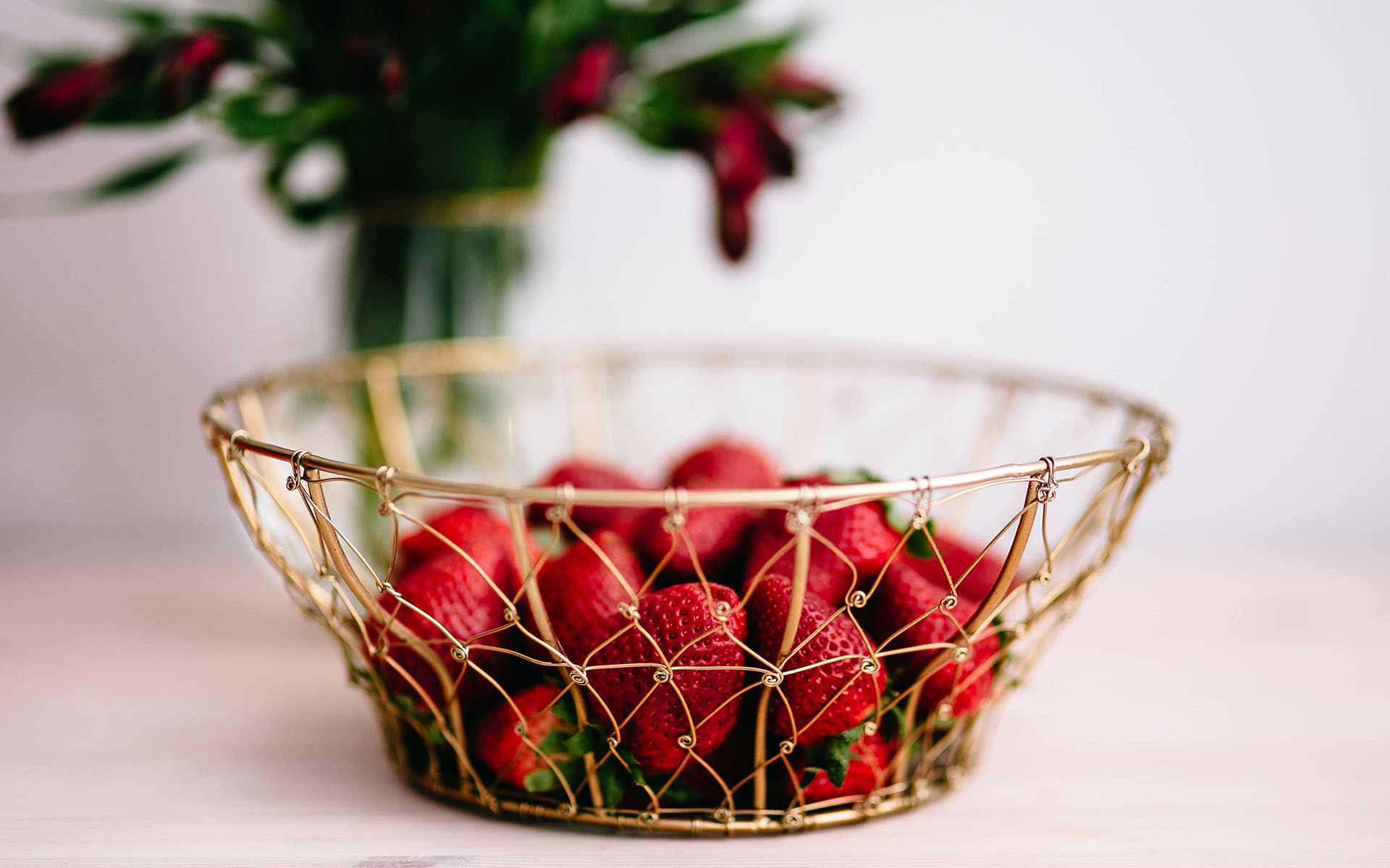 静物写真 草莓 果篮