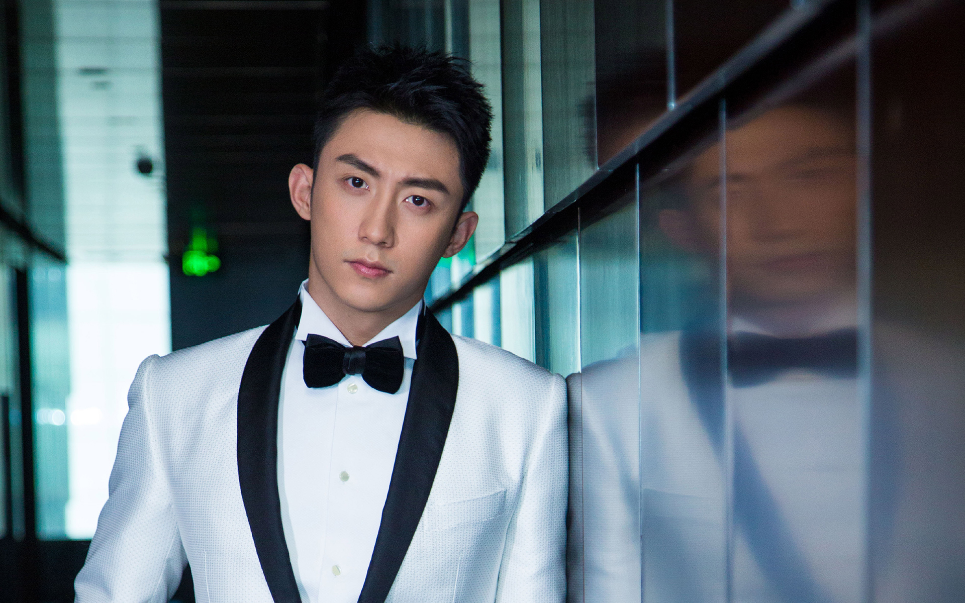 明星风尚 黄景瑜