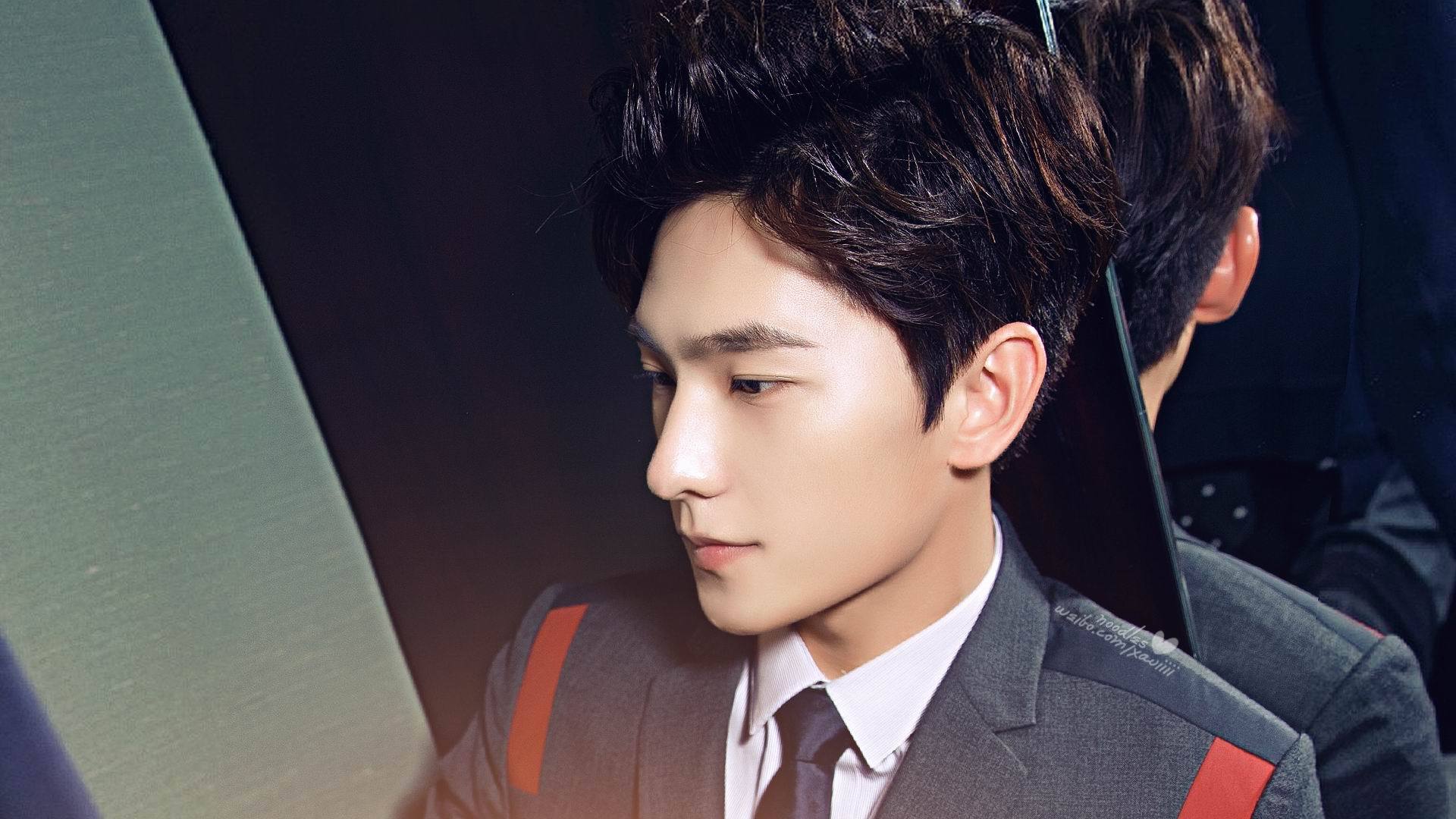 杨洋 明星 帅哥 宽屏 小鲜肉