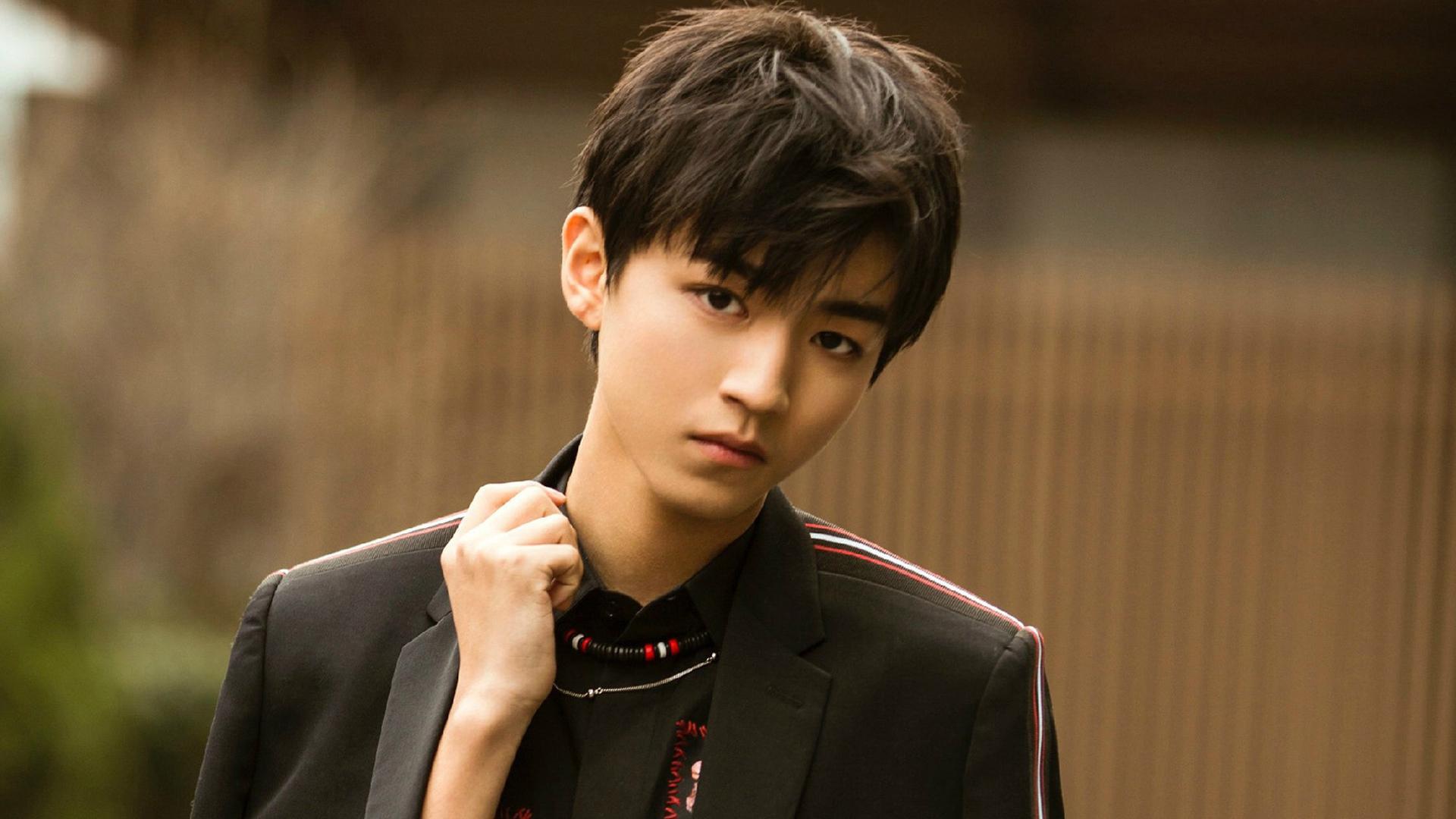 明星 帅哥 王俊凯