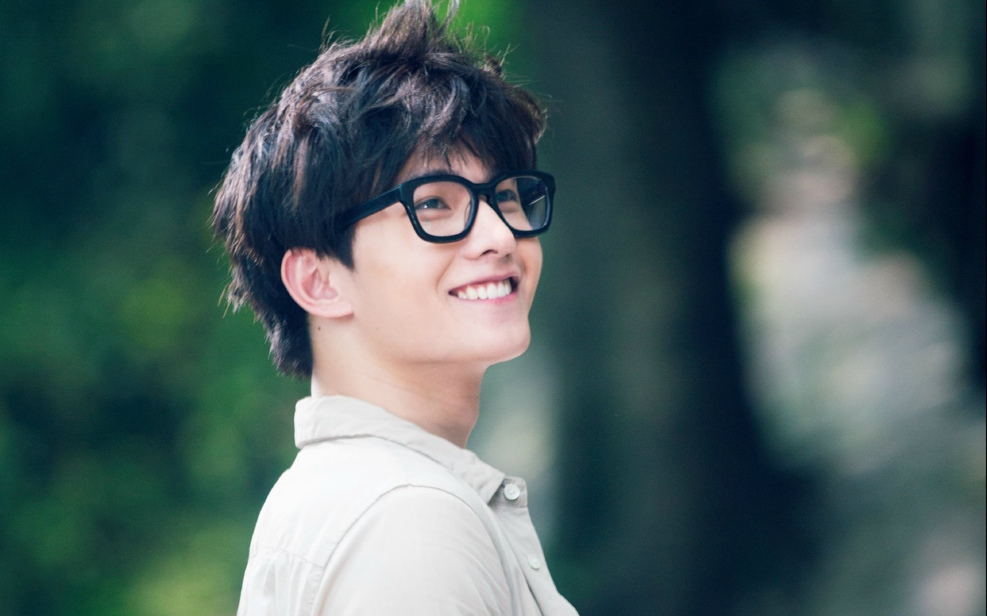 杨洋 从你的全世界路过