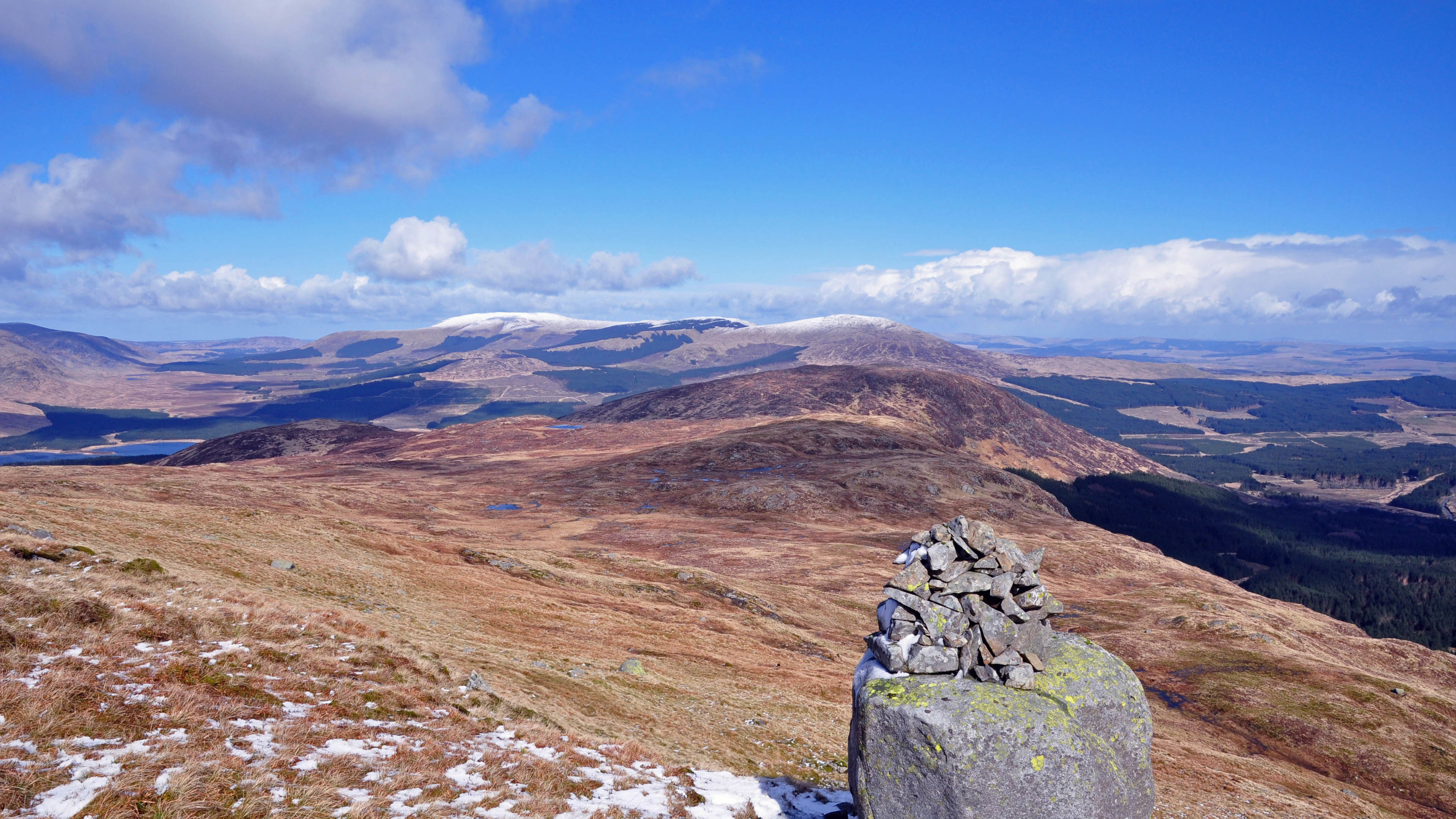 蓝天 草原 碎石