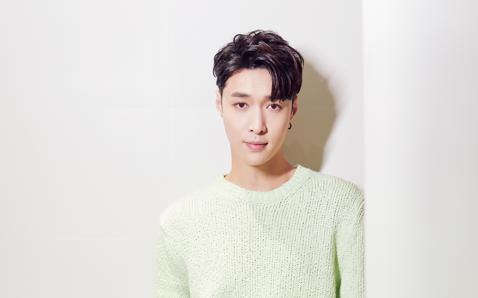 内地明星 张艺兴