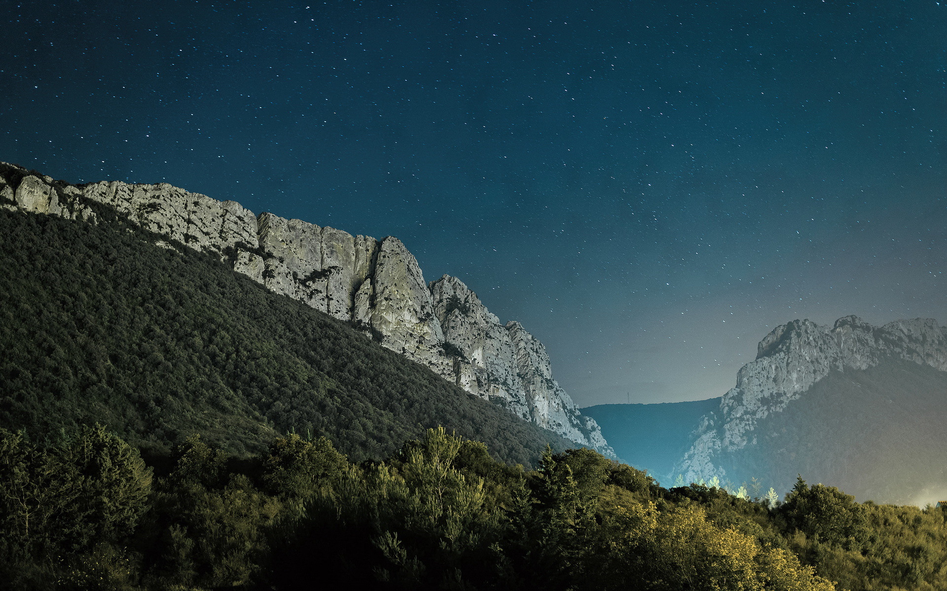 自然风光 森林 大山 星空
