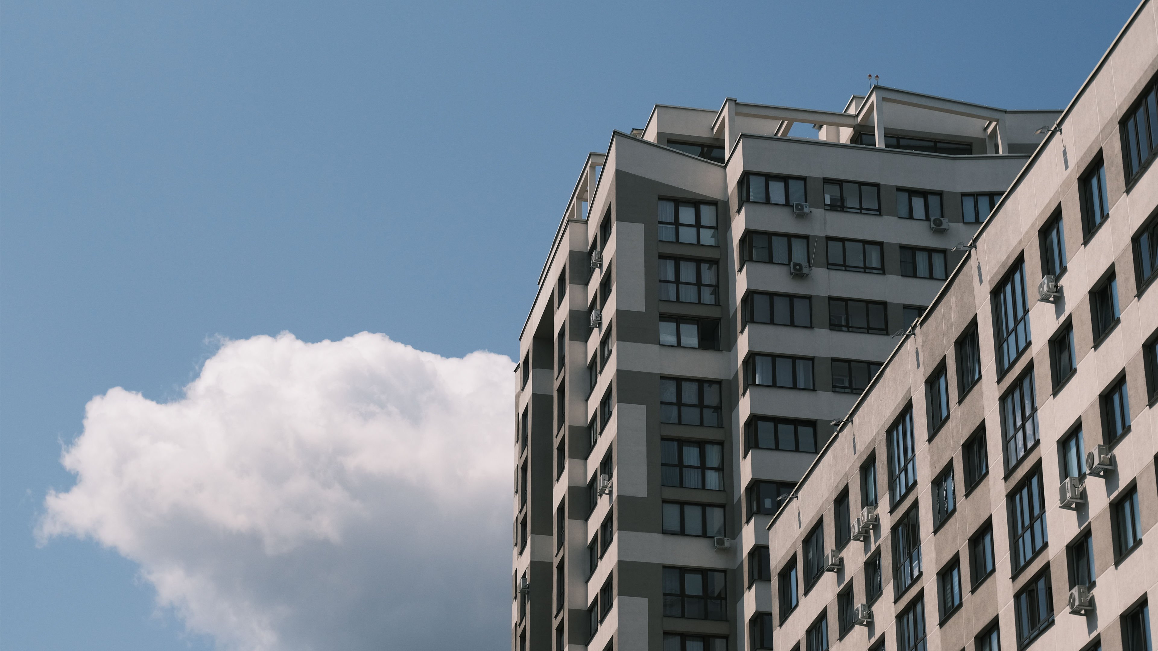 蓝天白云 云朵 城市建筑 楼房