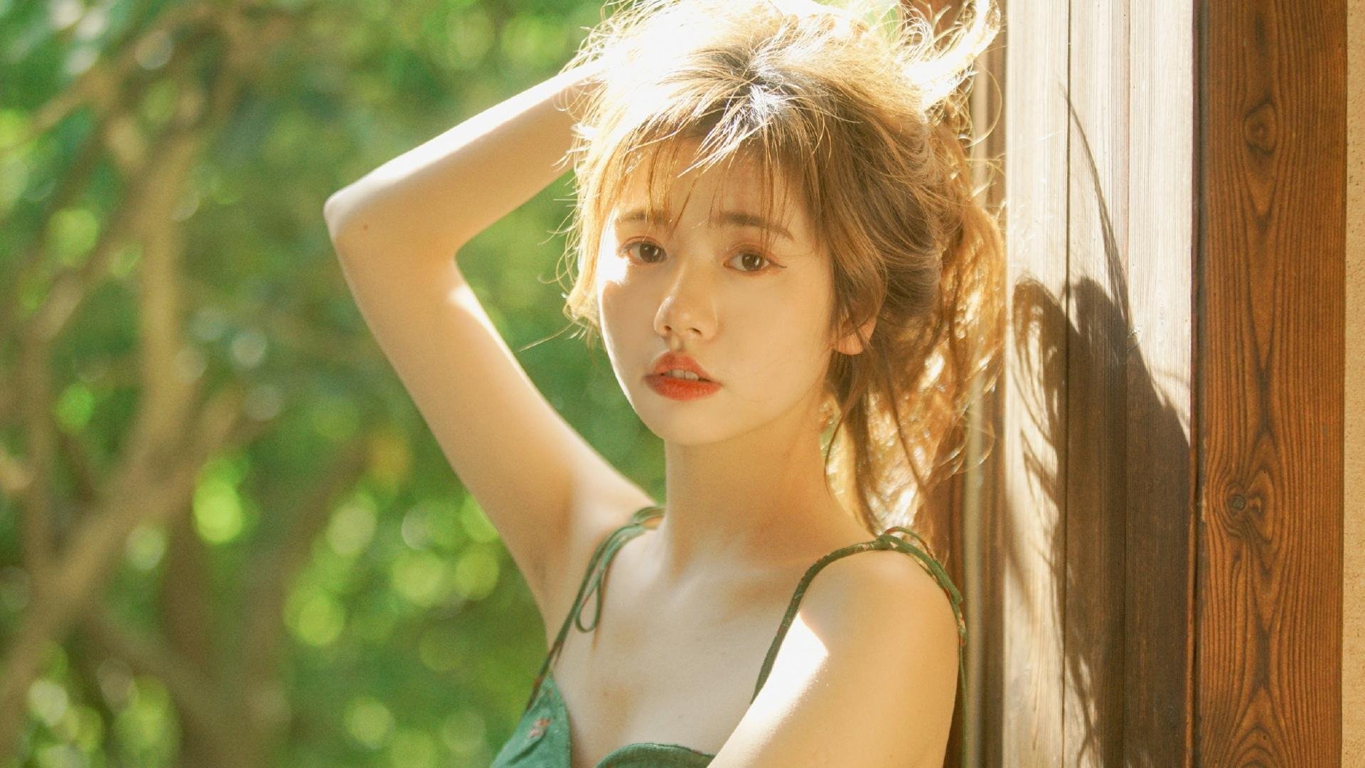 清纯 吊带 阳光 长发