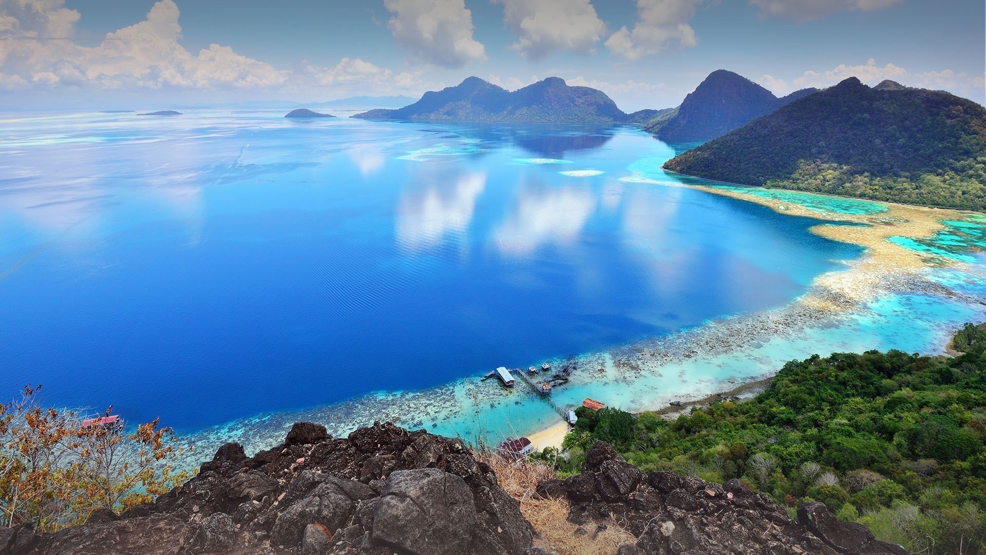 海洋天堂  蓝天下  风光  美景  湖面