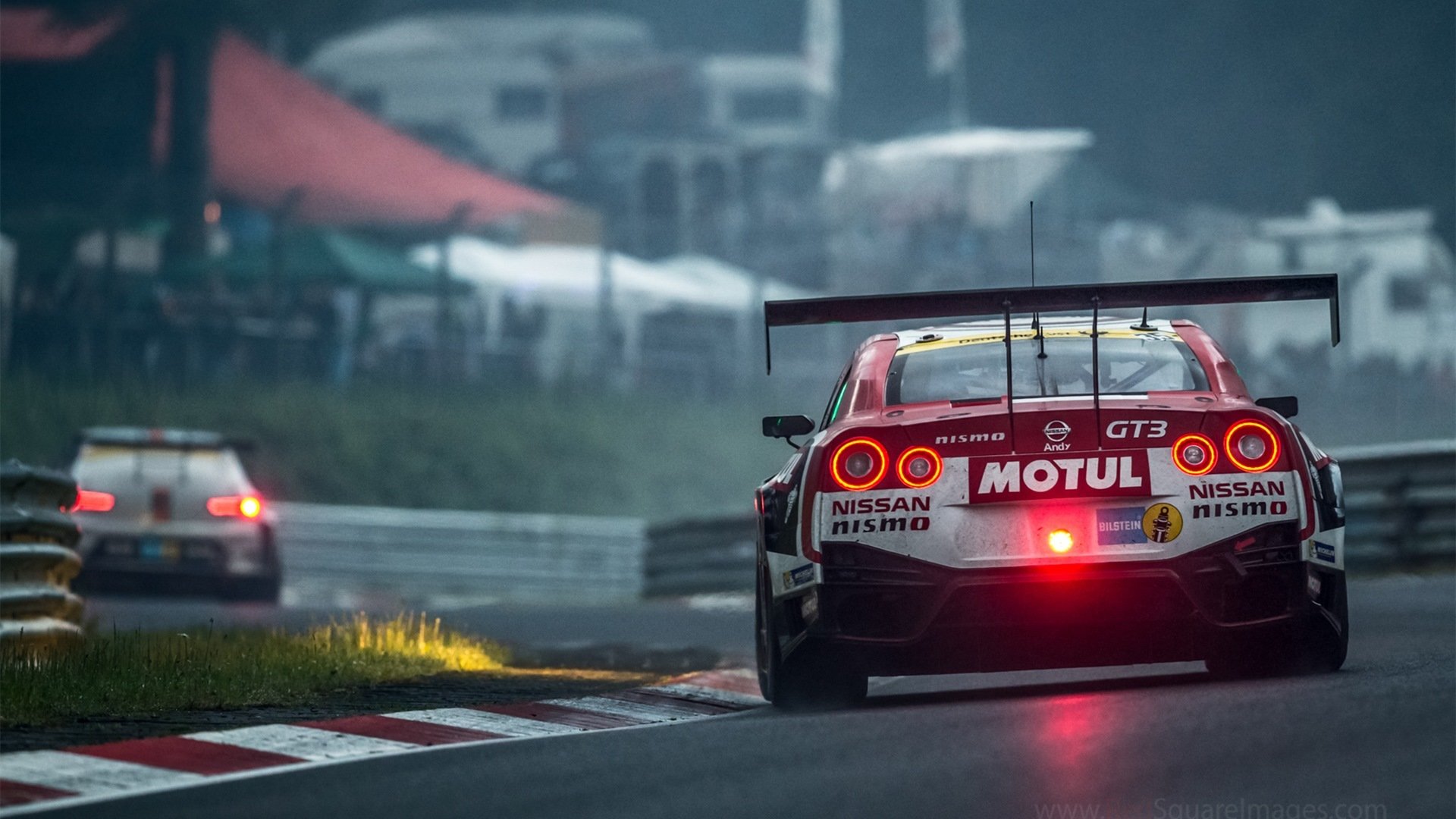 赛车 赛道 跑车 速度