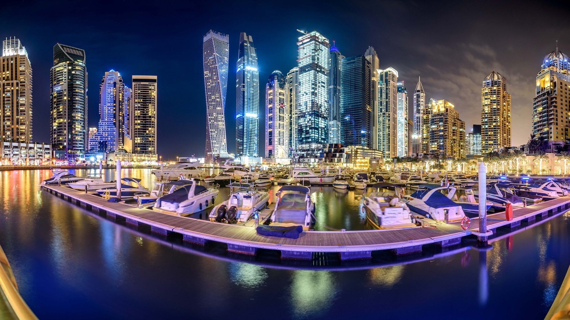 城市夜景 海湾 船舶