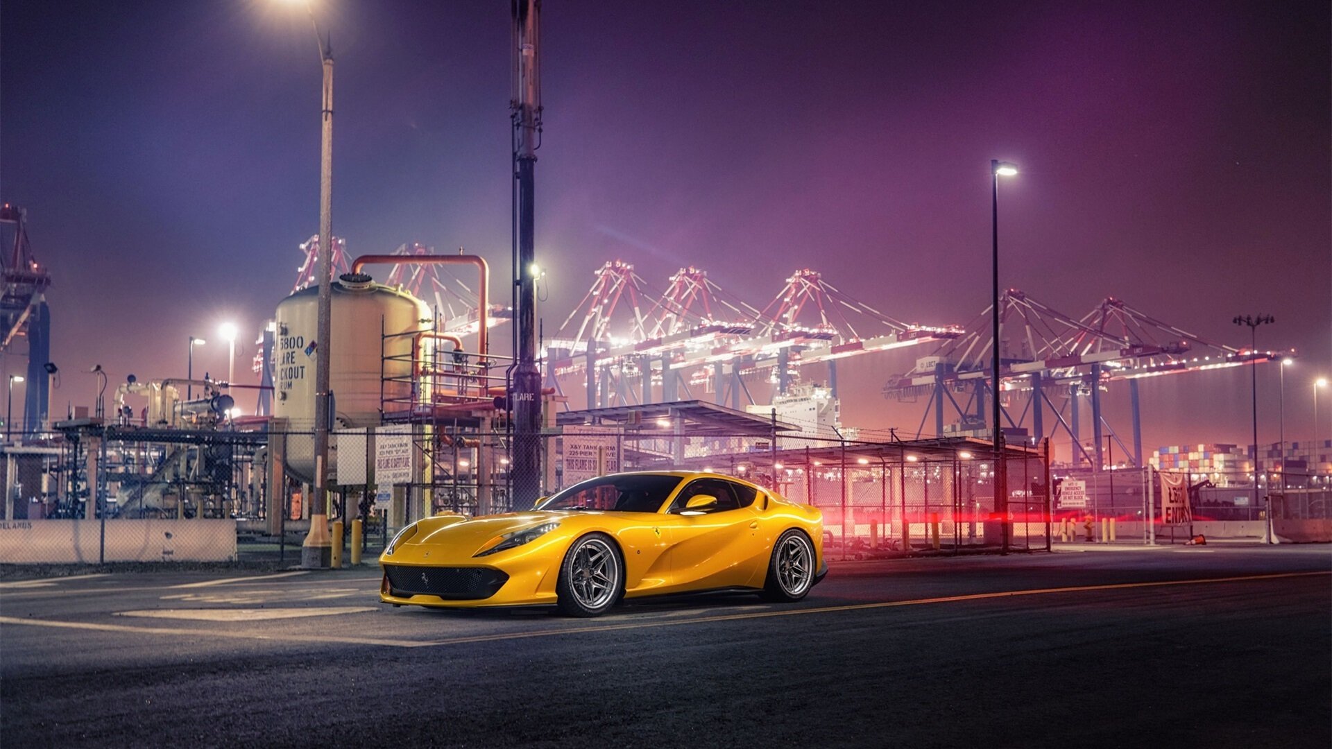 保时捷 跑车 工厂 夜幕