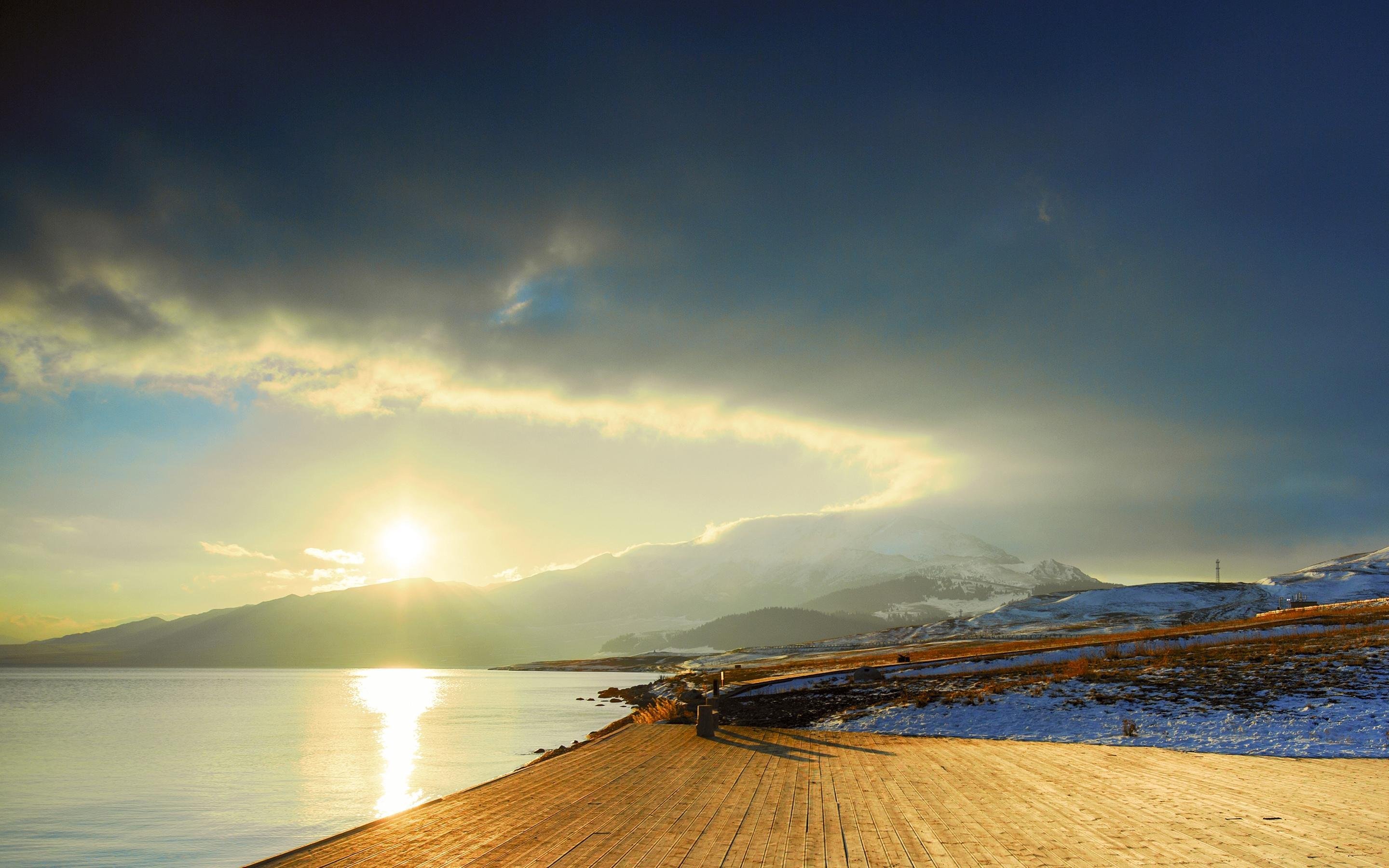 落日余晖  新疆 赛里木湖  日出  风光