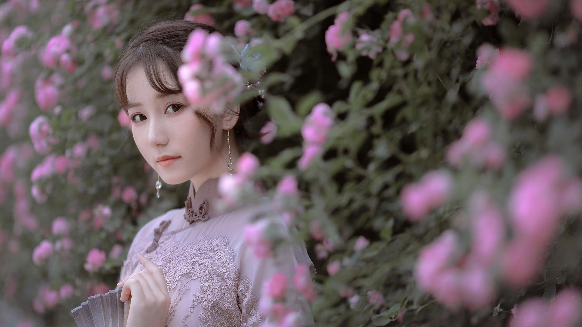 清纯 旗袍 桃花 美丽