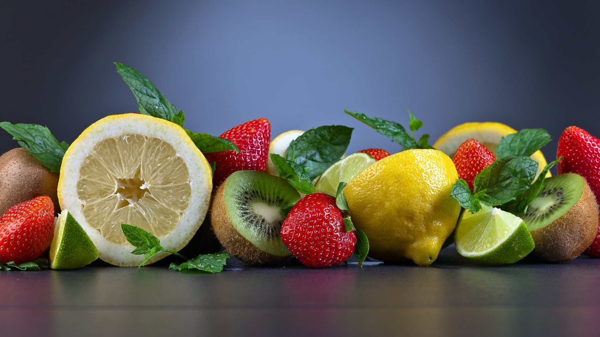 动感水果 柠檬 草莓 奇异果