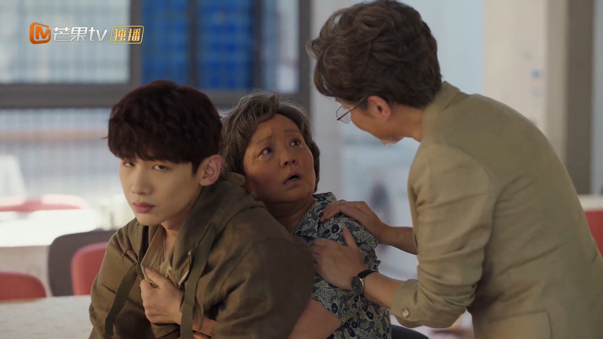 八零九零  白敬亭  吴倩  倪大红