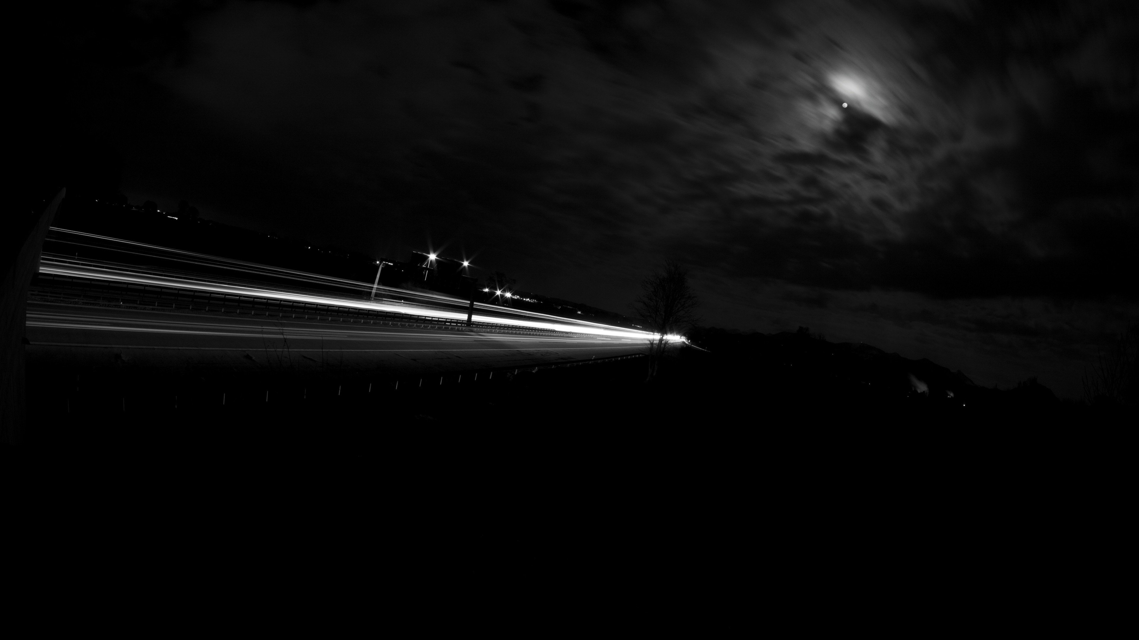 夜景 公路 月亮