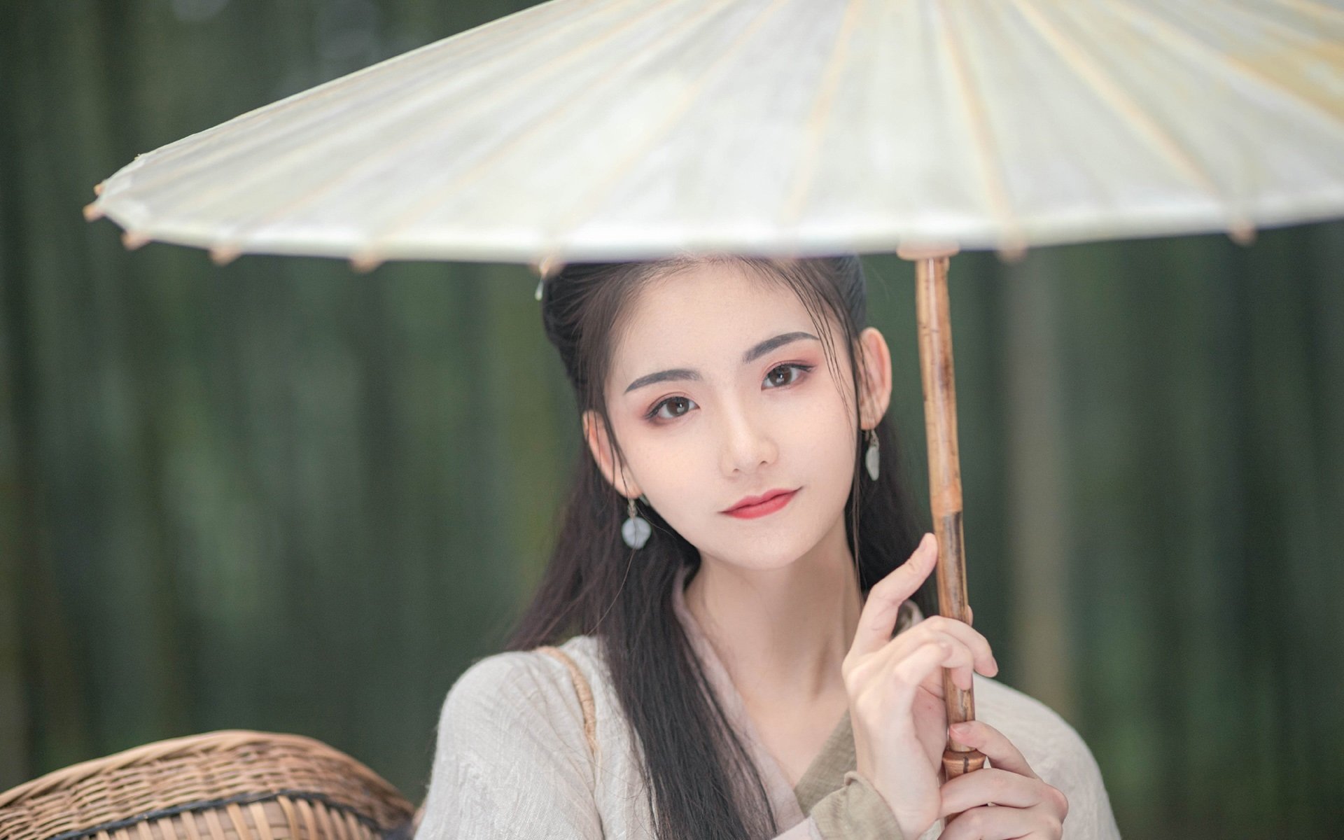 文艺古风 伞 背篓 耳环 汉服