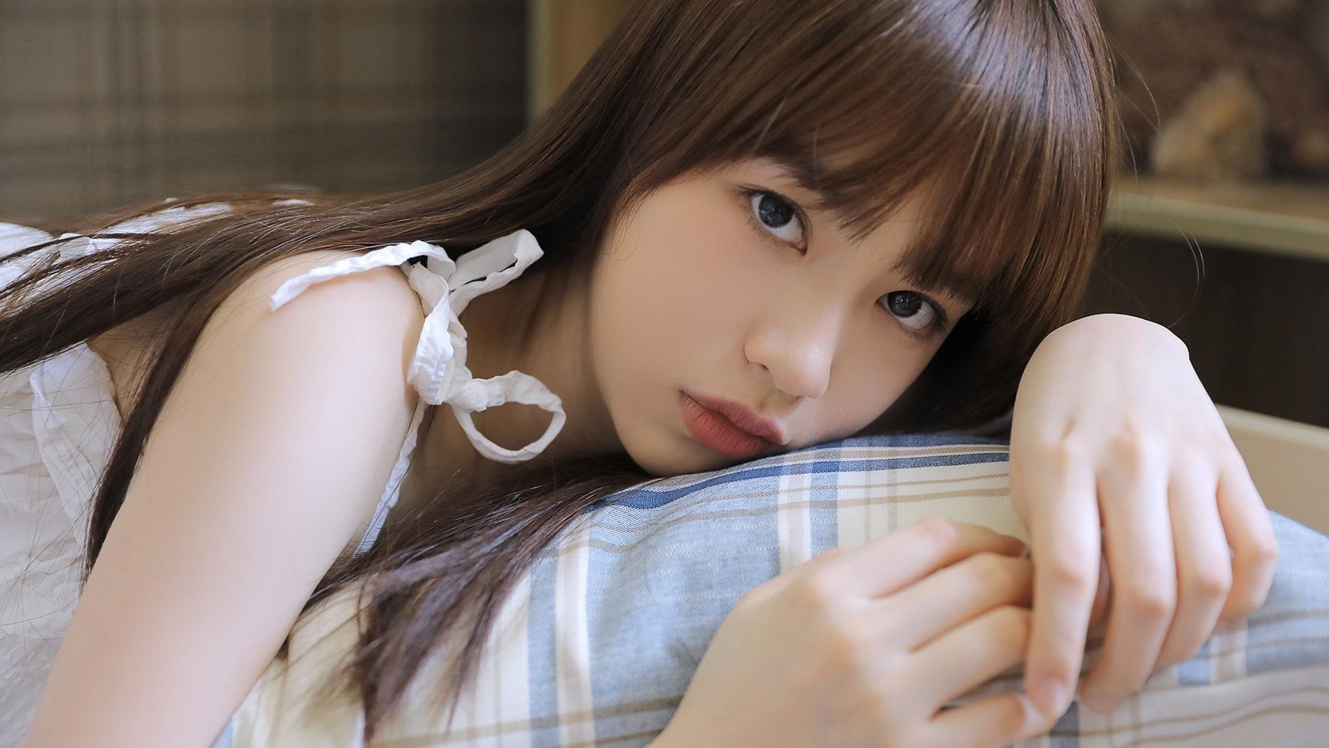 白嫩  撩人  清纯  纯情