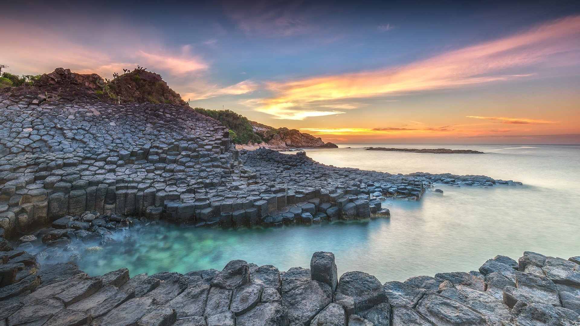 海洋天堂 山脉 湖水 美景  余晖
