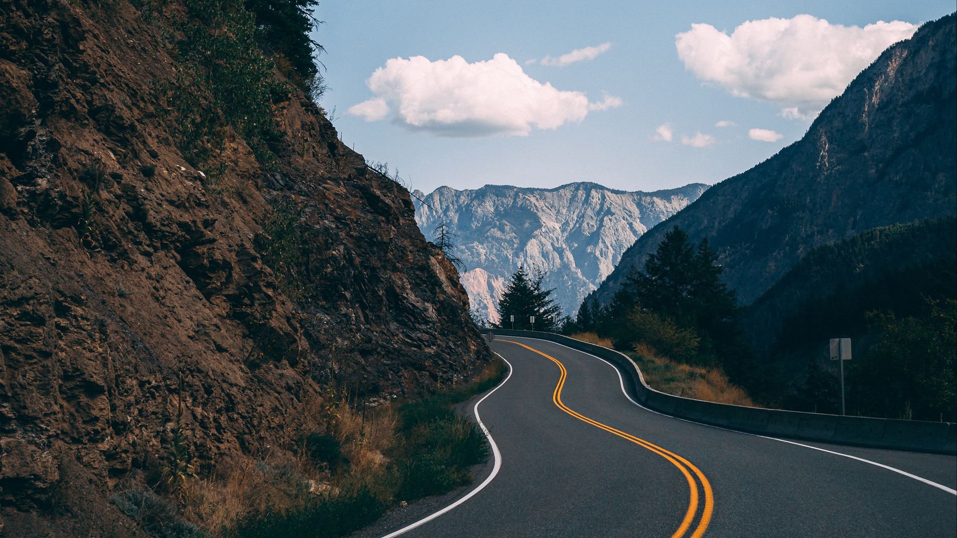 自然风光 公路 雪山 山谷 峡谷