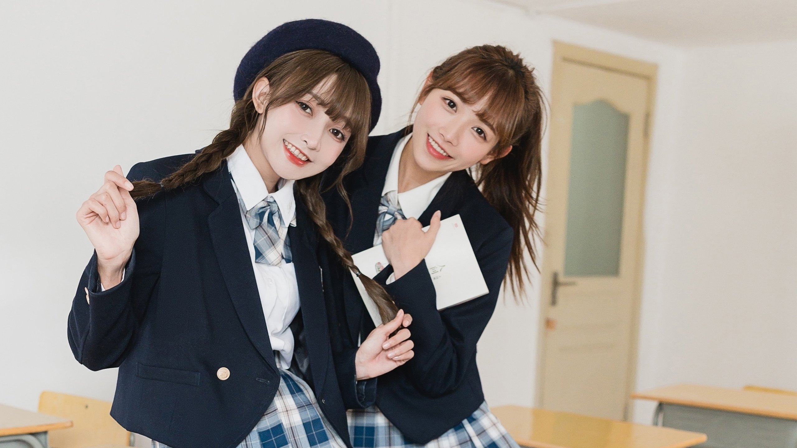 清纯 学生 学妹 校服 教室