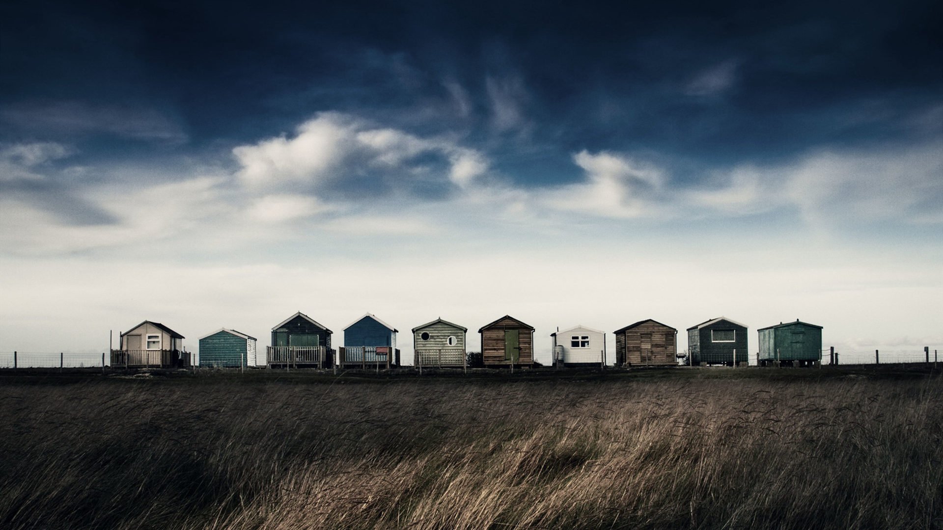 自然风光 草原 乌云 天空