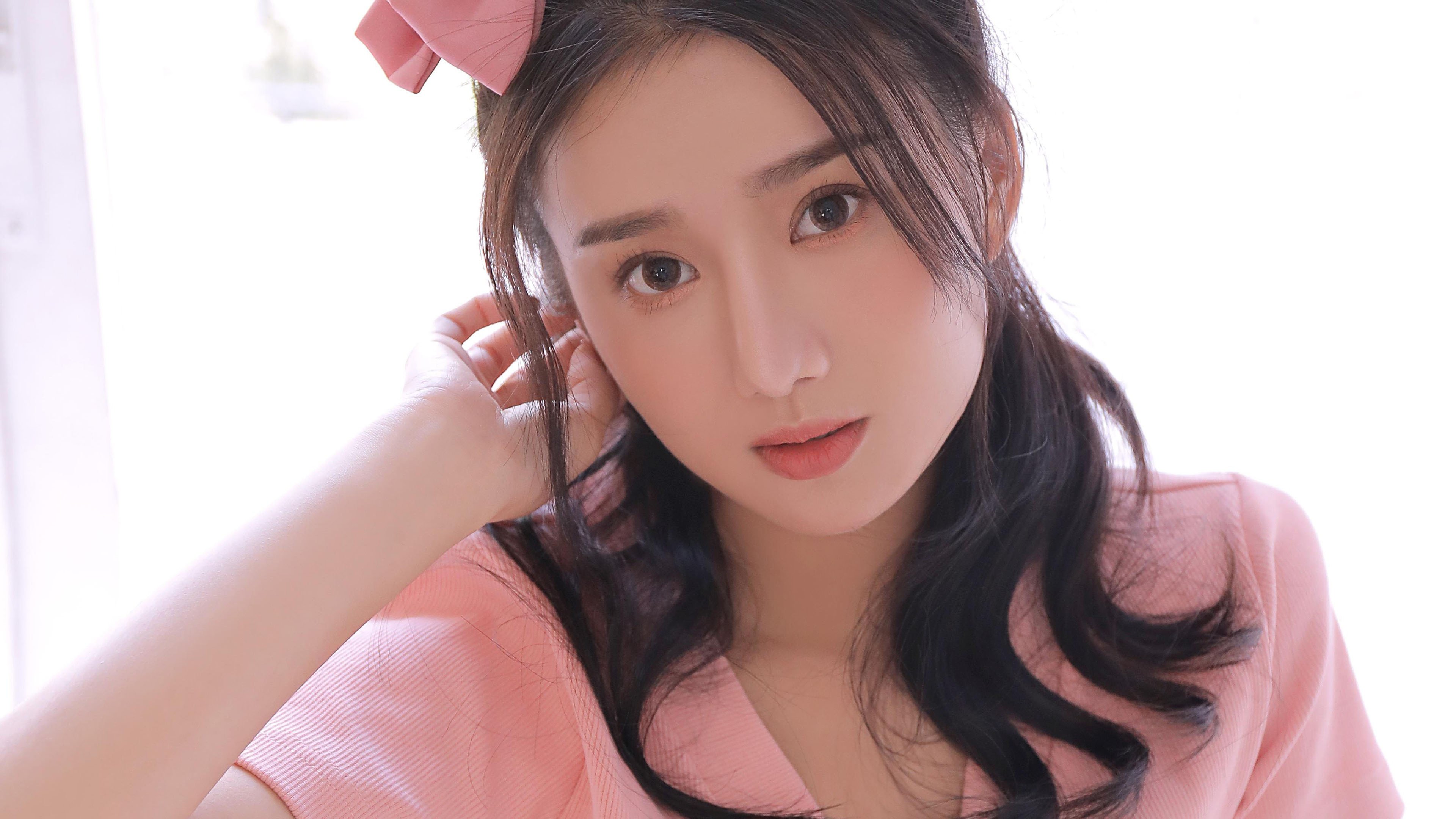 清纯 长发 粉红 蝴蝶结