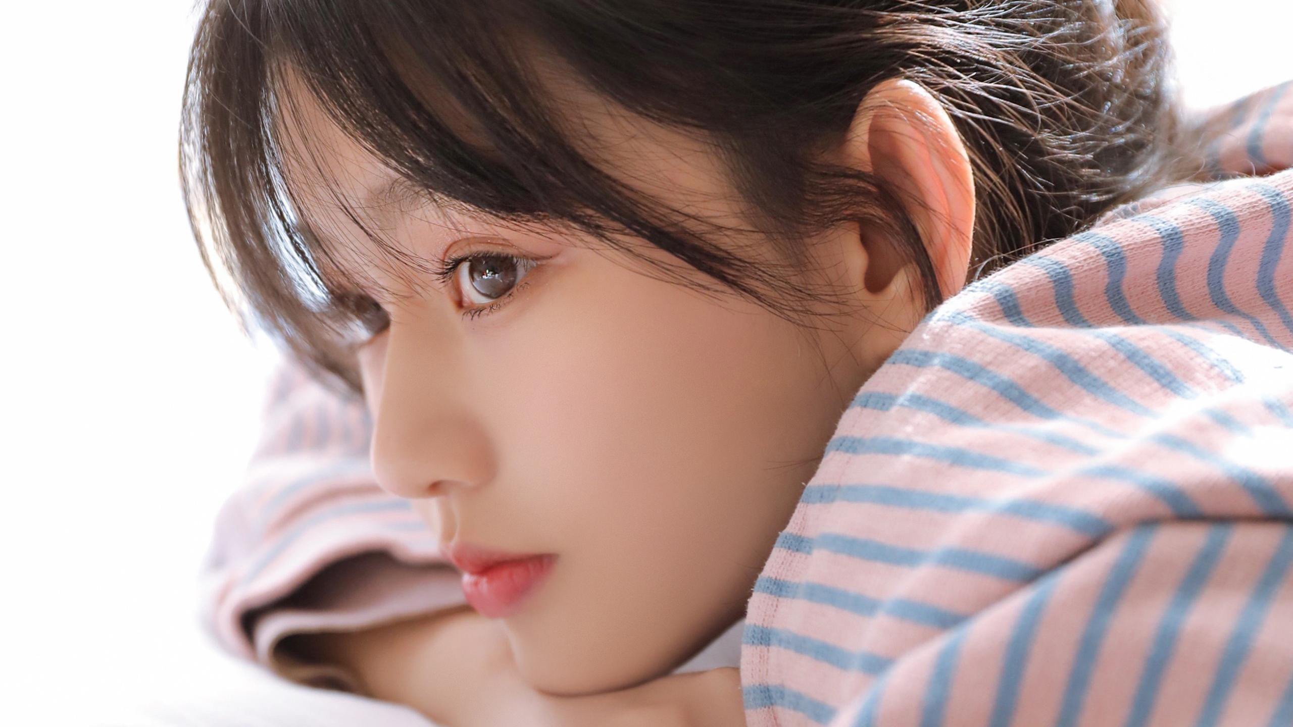 清纯 卫衣 马尾 女孩 养眼 可爱