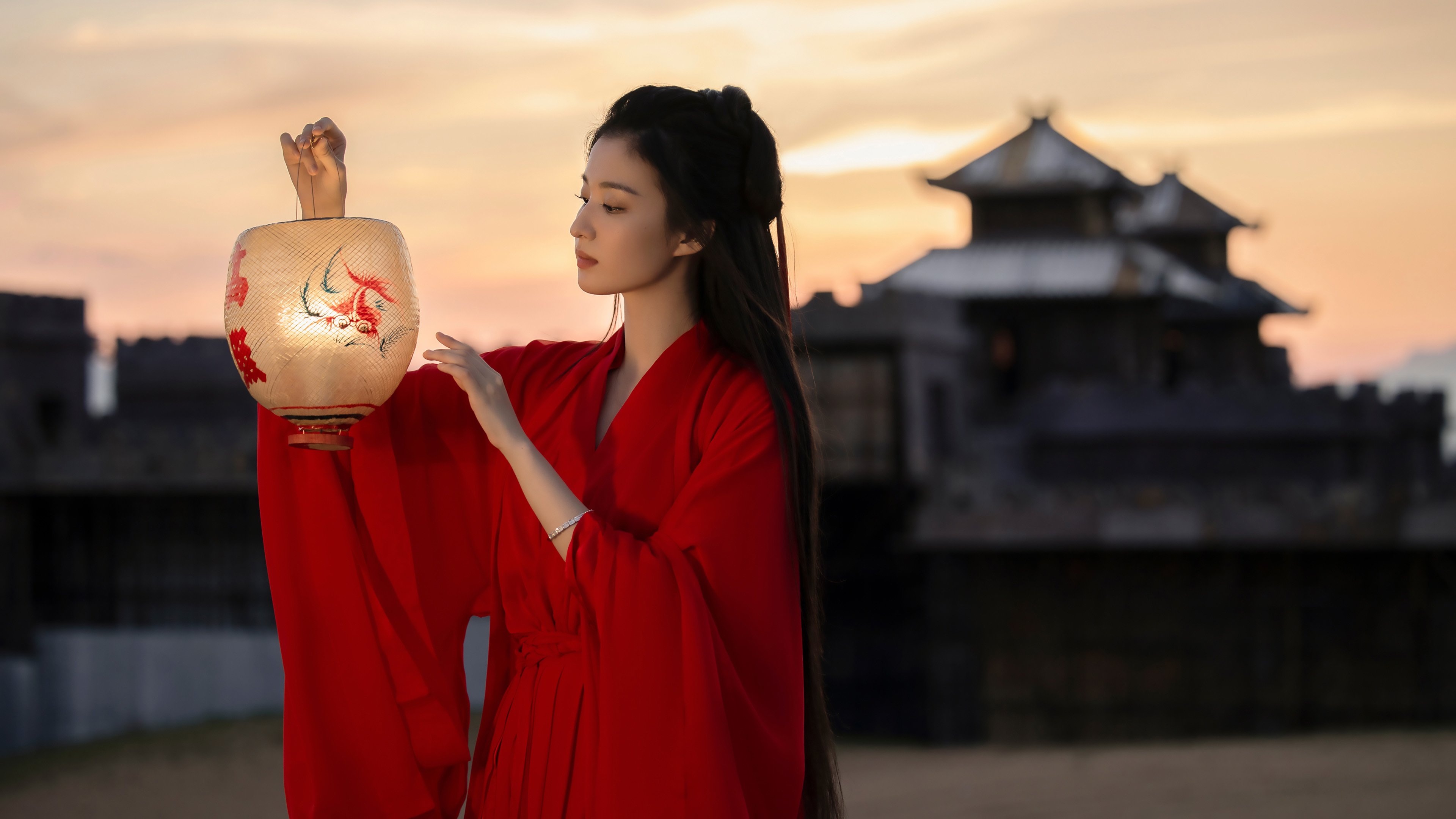 王楚然 古装 红裙 神仙姐姐